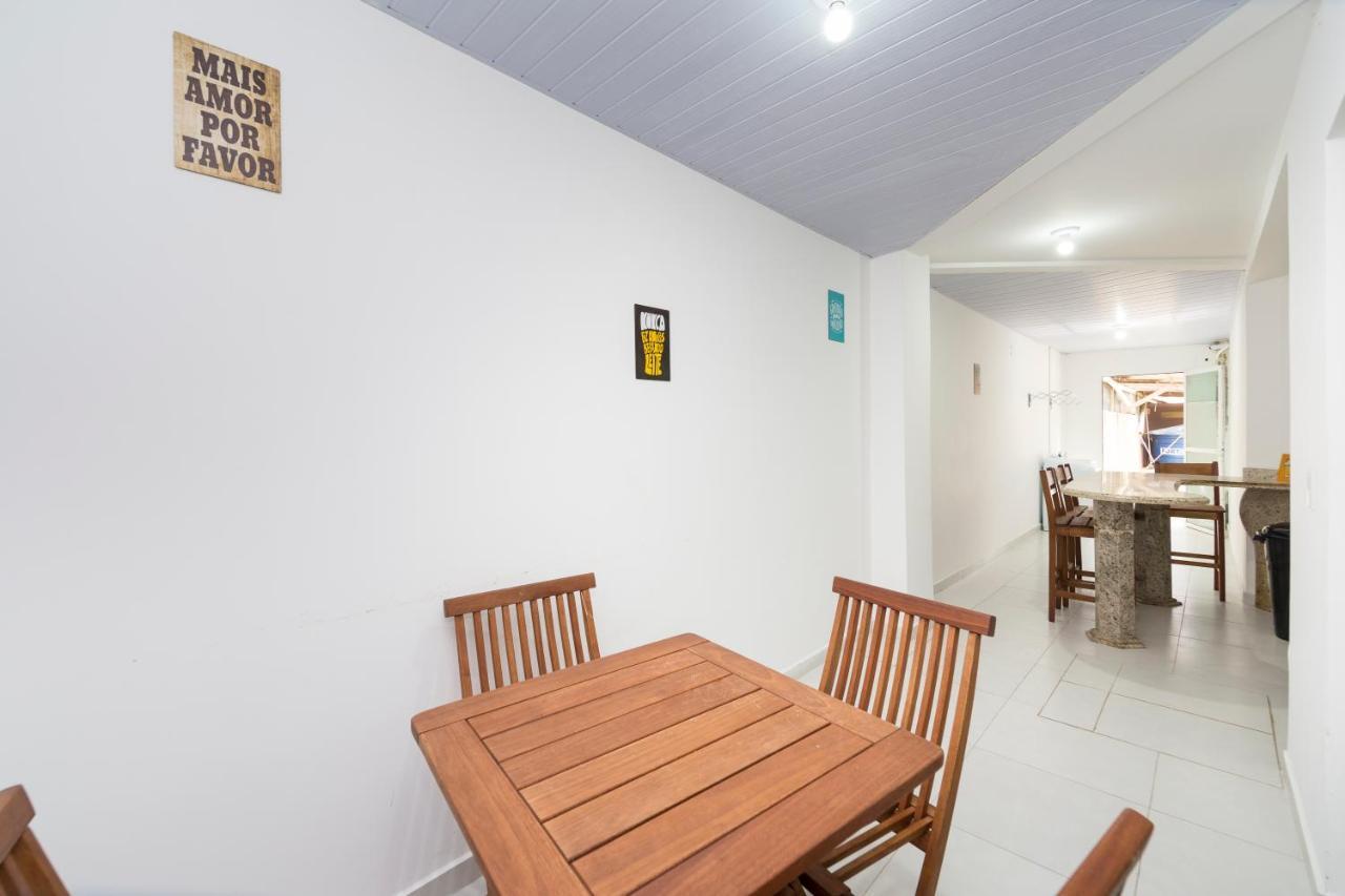 Residencial Melfi III - Apartamento Terreo Бомбиняс Екстериор снимка